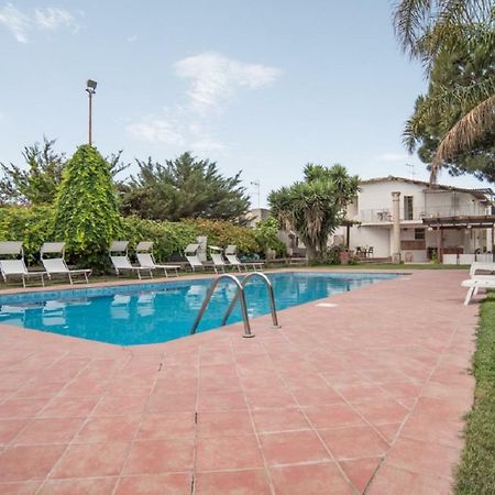 Solemare Residence Доналуката Екстериор снимка
